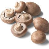 Også known as Roman or Swiss browns, cremini are light to dark brown in color with a full-bodied flavor. Their firm flesh means they hold their shape well when cooked so they are an excellent choice for use in risottos, casseroles, or being stuffed and baked.