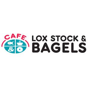 Salmão defumado Stock & Bagels has got the bagel market covered, lock, stock, and barrel. From classic (plain and sesame) to sweet (French toast) and savory (spinach), there's a bagel flavor for everyone to enjoy.