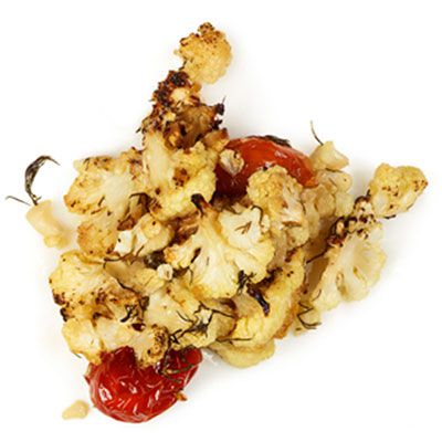 Crispy Cauliflower with Tomatoes and Dill 