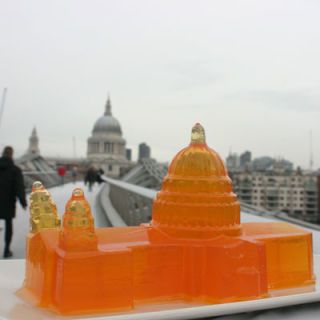 Fãs of jelly artists Sam Bompas and Harry Parr of Bompas & Parr in London include star chefs like Heston Blumenthal. For their replica of St. Paul's Cathedral in London — viewable from their studio — they used Platinum Grade gelatin.