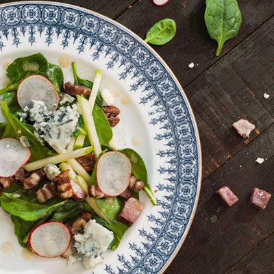 spanac salad with bacon blue cheese and bourbon vinaigrette
