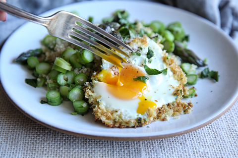 Sparanghel Quinoa with Fried Egg Recipe