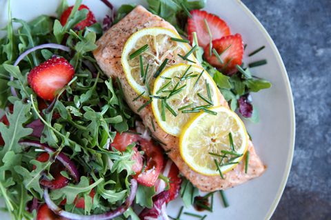 Assado Salmon with Strawberry-Arugula Salad Recipe
