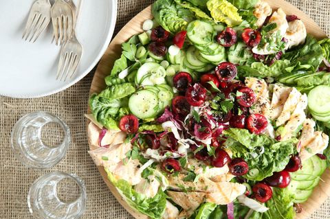 Grelhado Chicken Salad with Cherry-Balsamic Vinaigrette Recipe