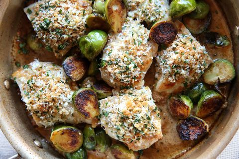 Knoflook Parmesan Chicken with Brussels Sprouts Recipe