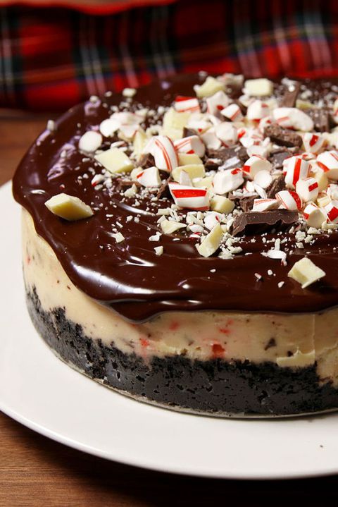 Све we want for Christmas is cheesecake. Get the recipe from Delish.
