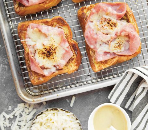 fransk Toast Ham and Cheese Sandwiches Horizontal