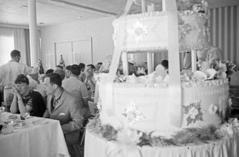 1960 wedding cake