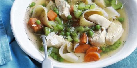 Femeie's Day - Slow-Cooker Chicken Noodle Soup