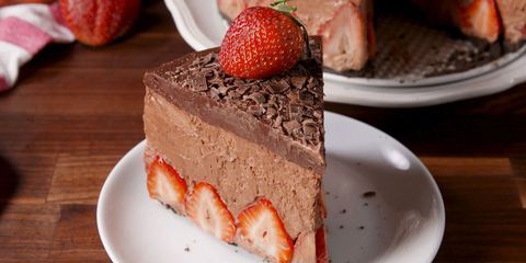 morango Chocolate Mousse Cake